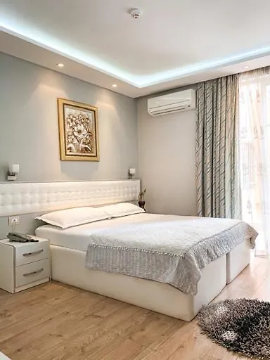 Hotel Vila Verde City Center Tirana Albania