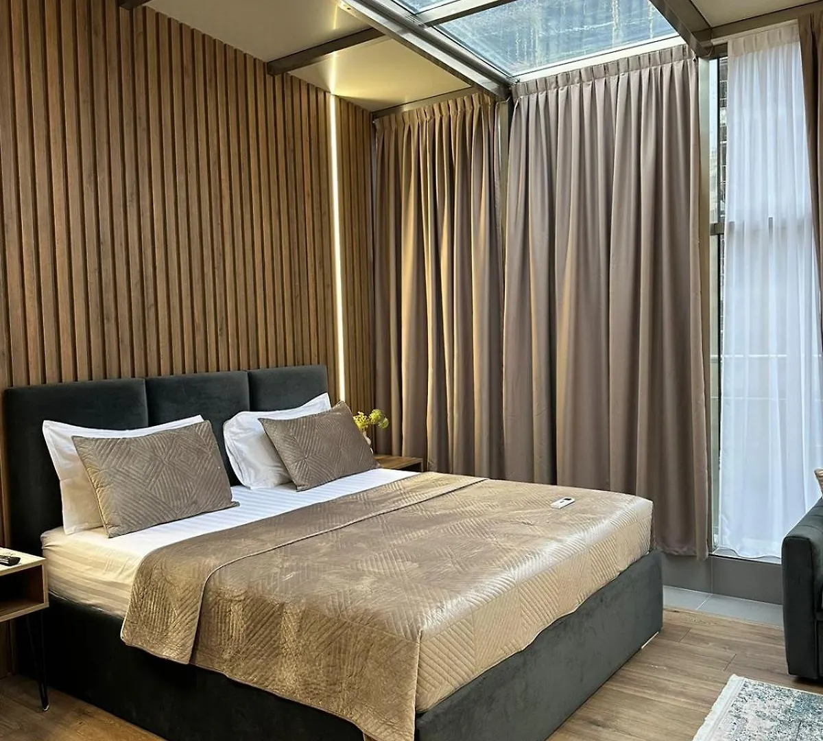 Hotel Vila Verde City Center Tirana 4*,  Albania